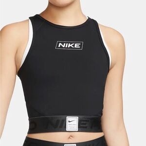 Nike pro fit graphic crop tank